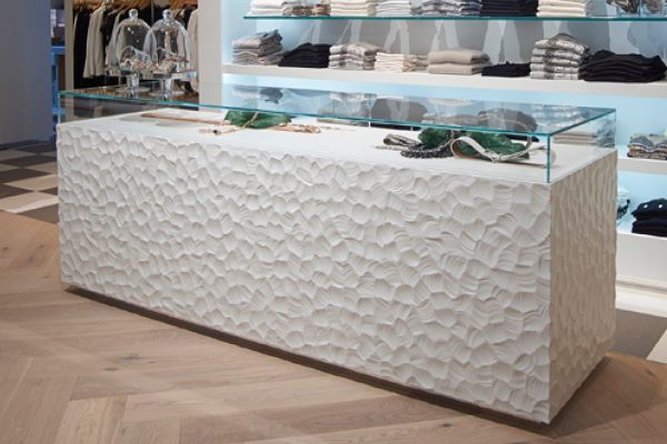 Rocks white Holz in Form Counter