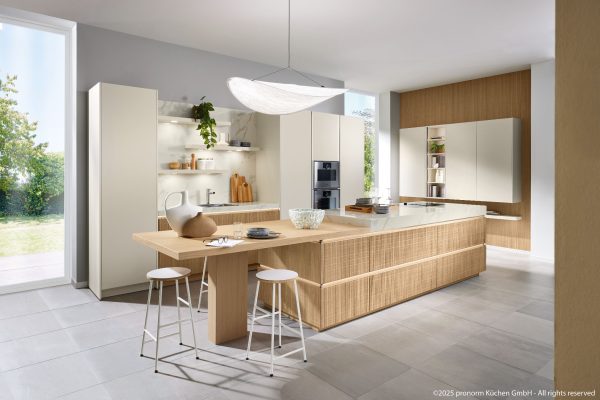 2710 Fabrics knob oak1